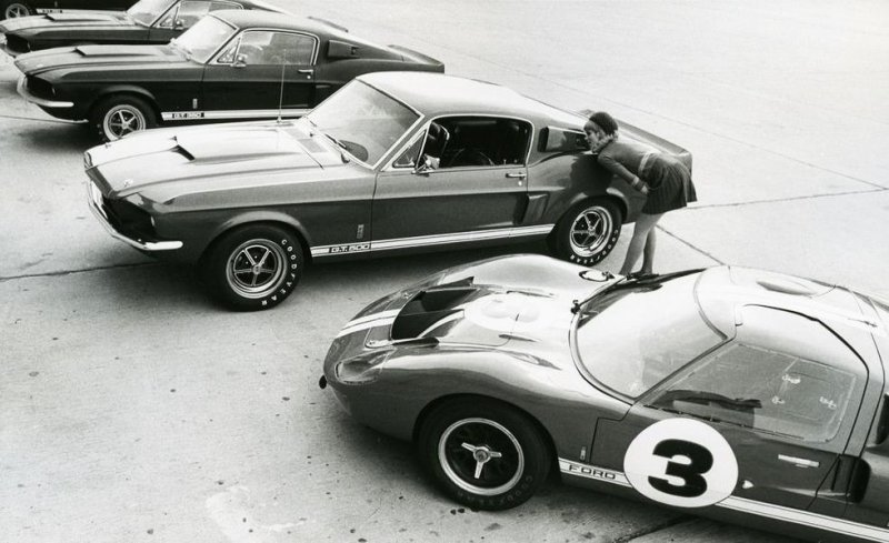 1967-ford-mustang-shelby-gt-500-ford-mustang-gt-350-and-ford-gt-40-photo-456369-s-986x603 (1).jpg