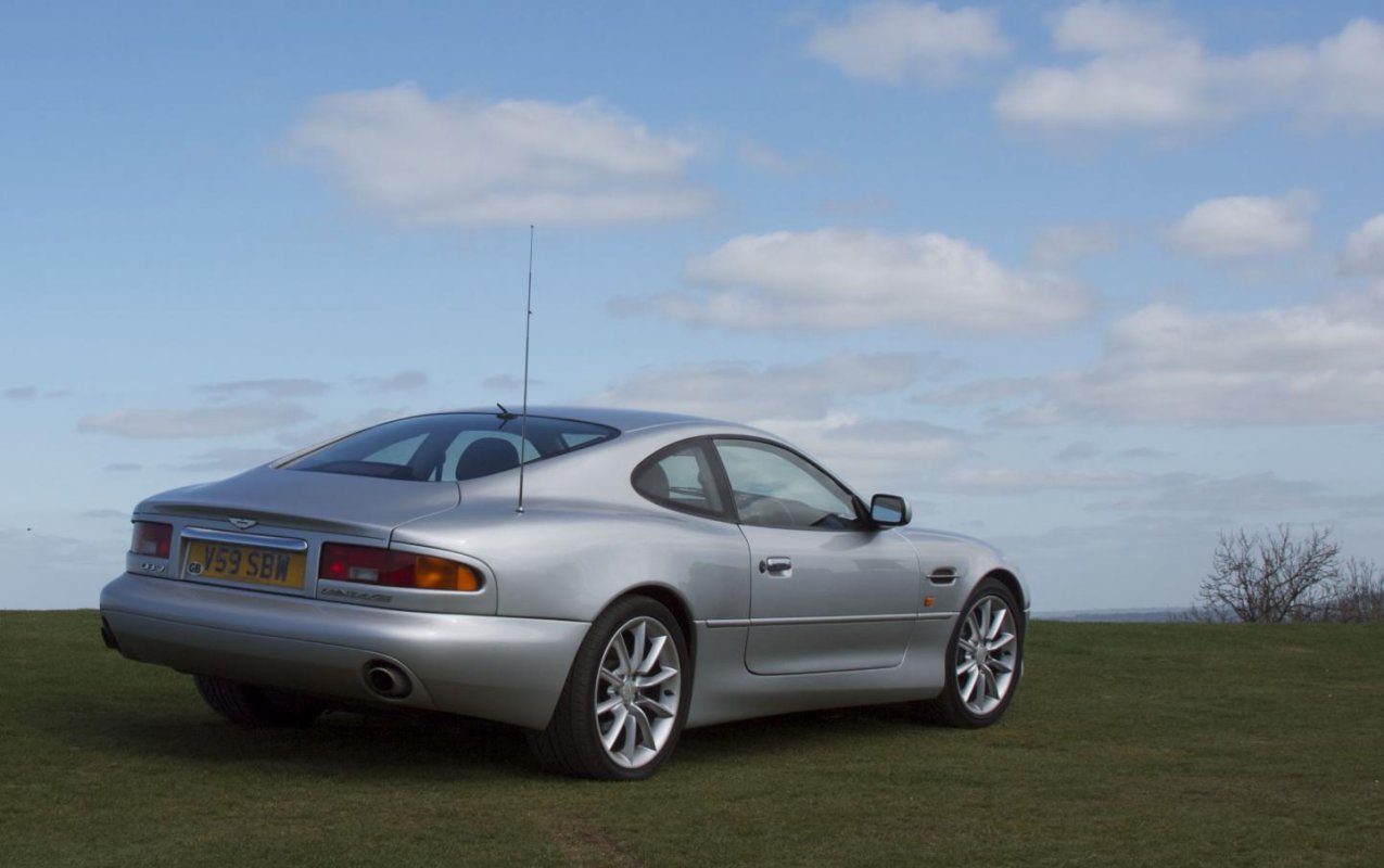Aston3.jpg